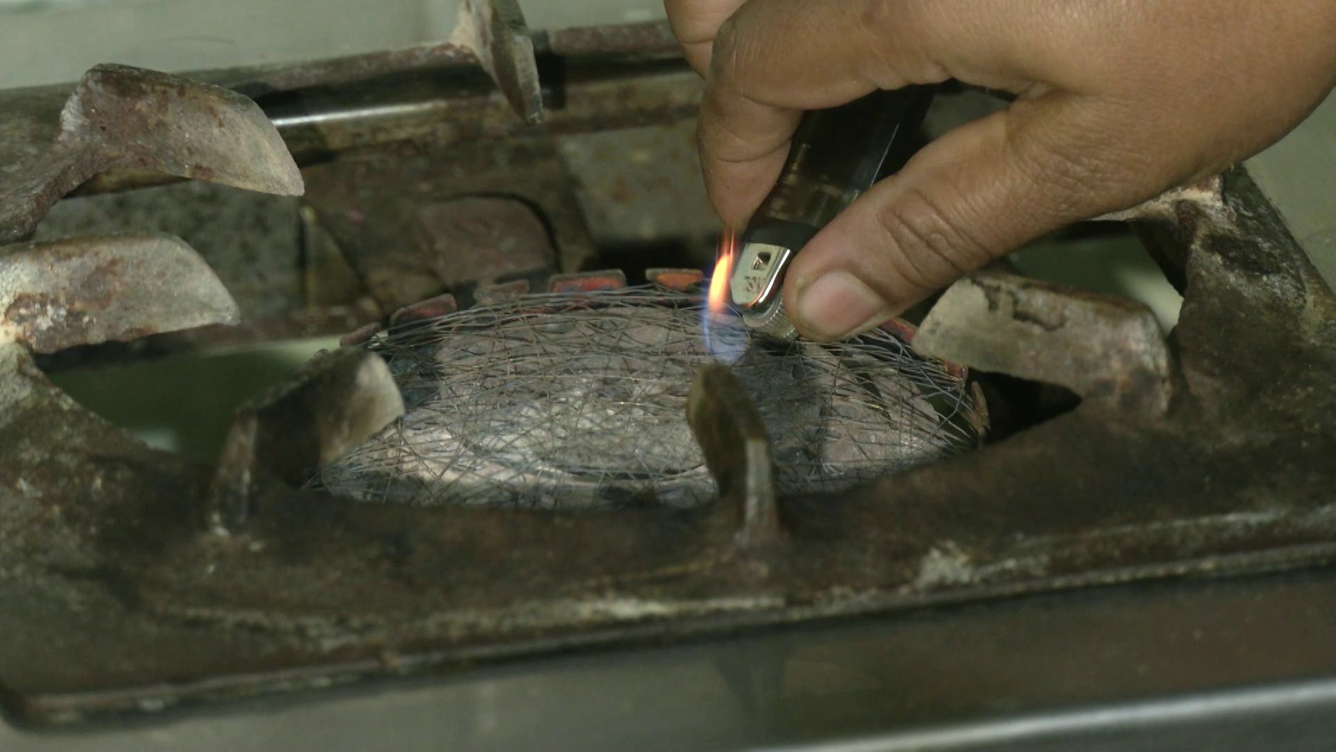 রাত থেকে ২১ ঘণ্টা যেসব এলাকায় গ্যাস বন্ধ থাকবে