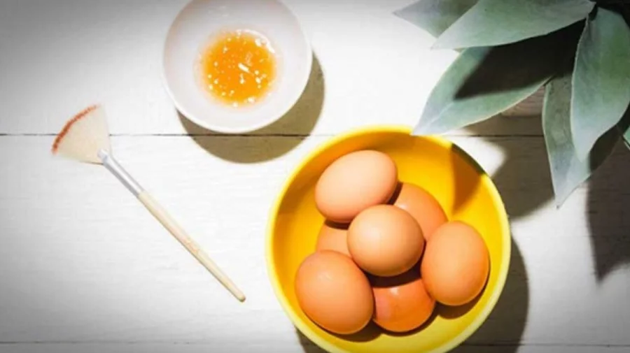 ডিমের আঁশটে গন্ধ তাড়াবেন কিভাবে